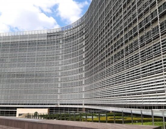 Το κτίριο της Ευρωπαϊκής επιτροπής Χρήστος Μουρτζούκος-e-enimerosi