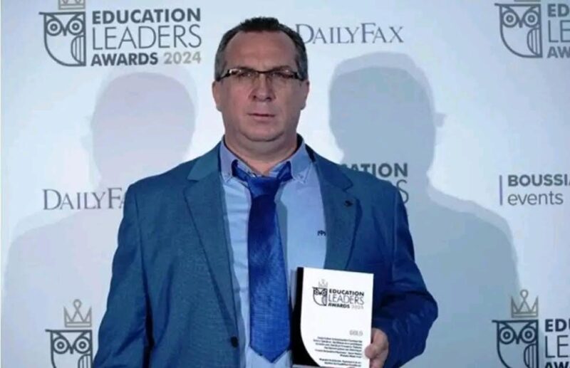 Μάριος Παπαευσταθίου.