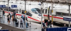 Ο κεντρικός σιδηροδρομικός σταθμός στην Φρανκφούρτη