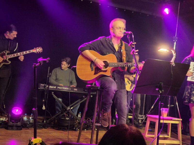 Μίλτος Πασχαλίδης: Συναυλία στο Ντίσελντορφ