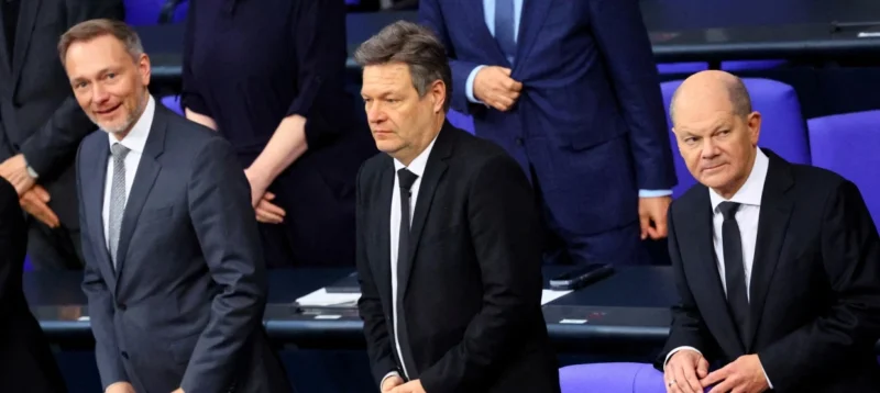 Christian Lindner, Robert Habeck και Olaf Scholz κατά τη διάρκεια της συνεδρίασης του προϋπολογισμού της Bundestag τον Σεπτέμβριο φωτογραφία: Reuters